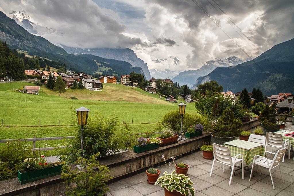 Hotel Berghaus Wengen Exterior foto