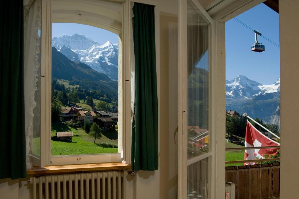 Hotel Berghaus Wengen Exterior foto